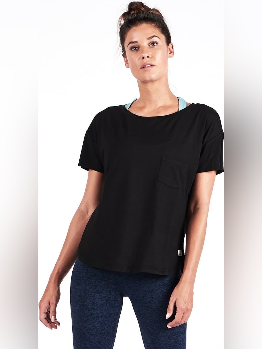 Vuori Women's Lux Performance Pocket Tee